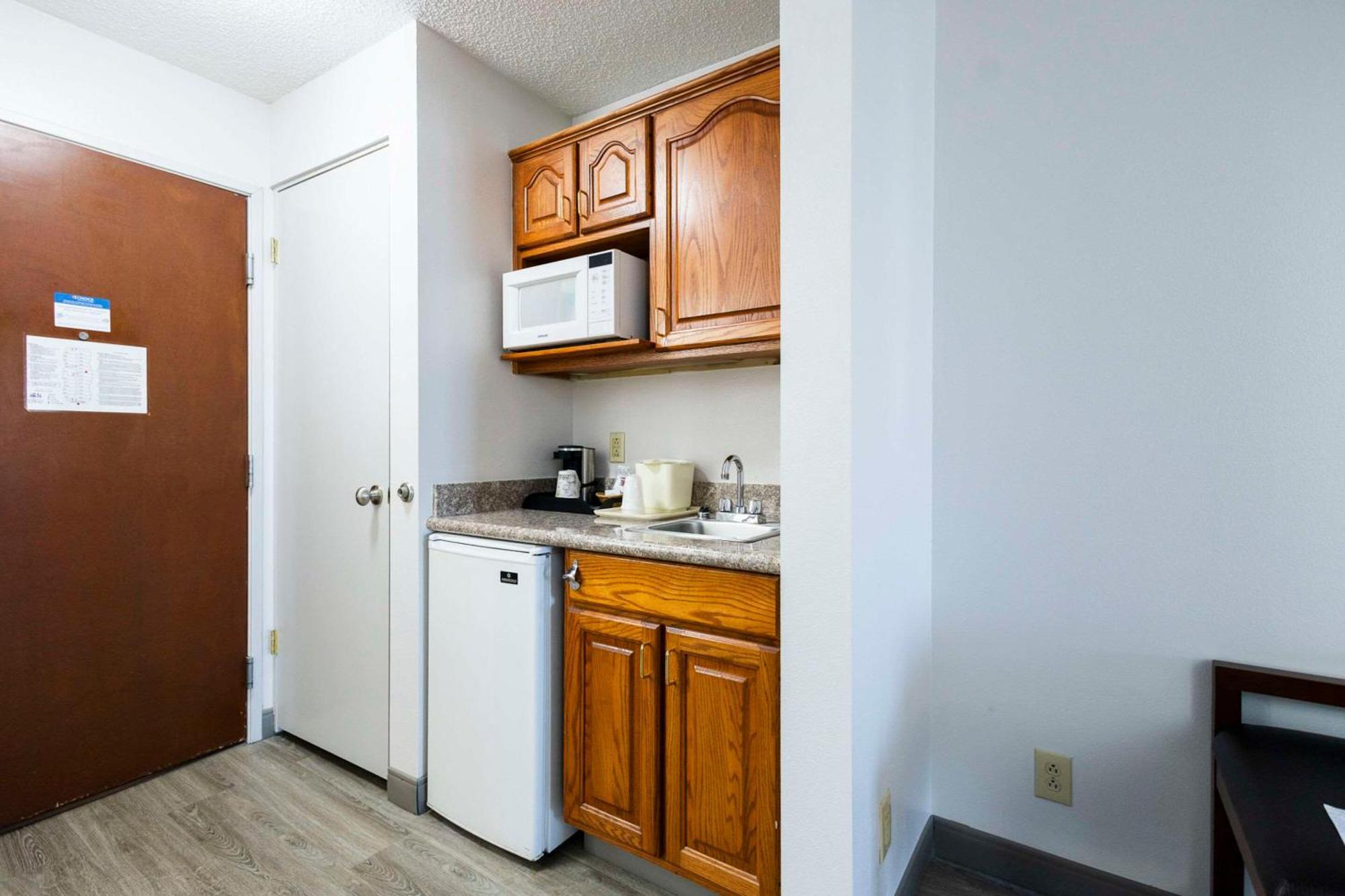 Comfort Suites Springfield Extérieur photo