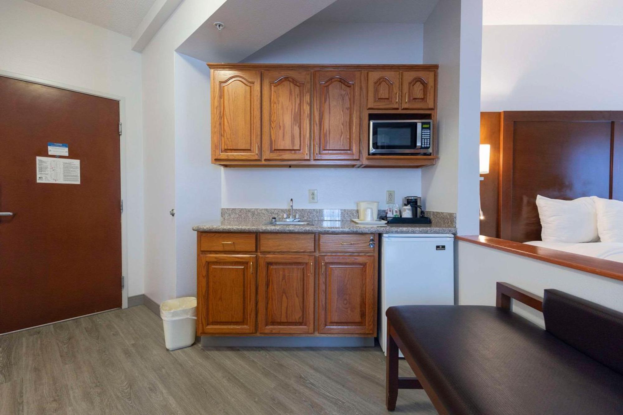 Comfort Suites Springfield Extérieur photo